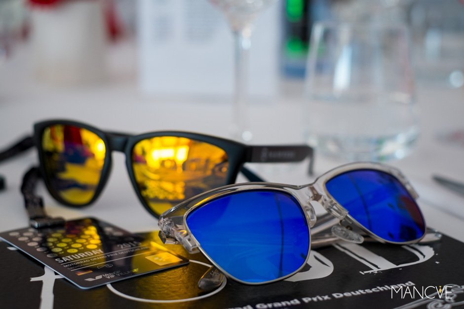 Hawkers Air Sky Classic X Carbon Black Daylight One Sonnenbrillen Verspiegelt Sunglasses MotoGP Sachsenring VIP