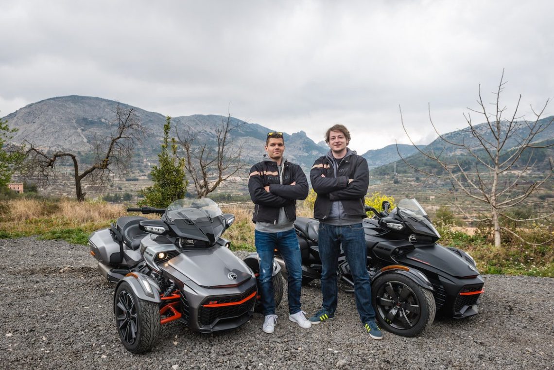 can-am-spyder-f3t-limited-edition-mancve-passion-driving