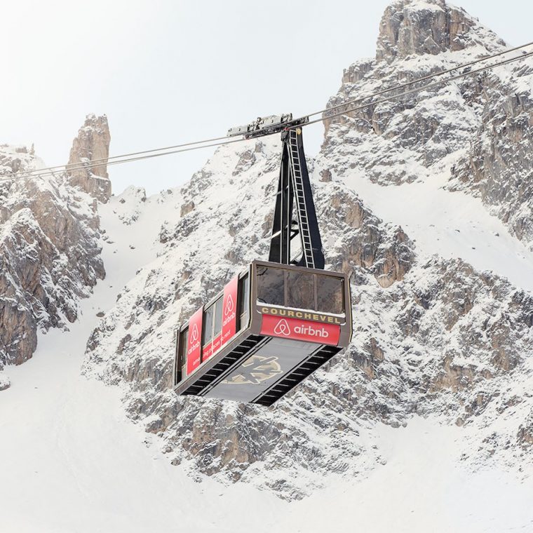 Courchevel Airbnb Seilbahn Hotel Wohnung Gipfel Berg Schnee Exklusiv Luxus Außergewöhnlich Einmalig Bed and Breakfast