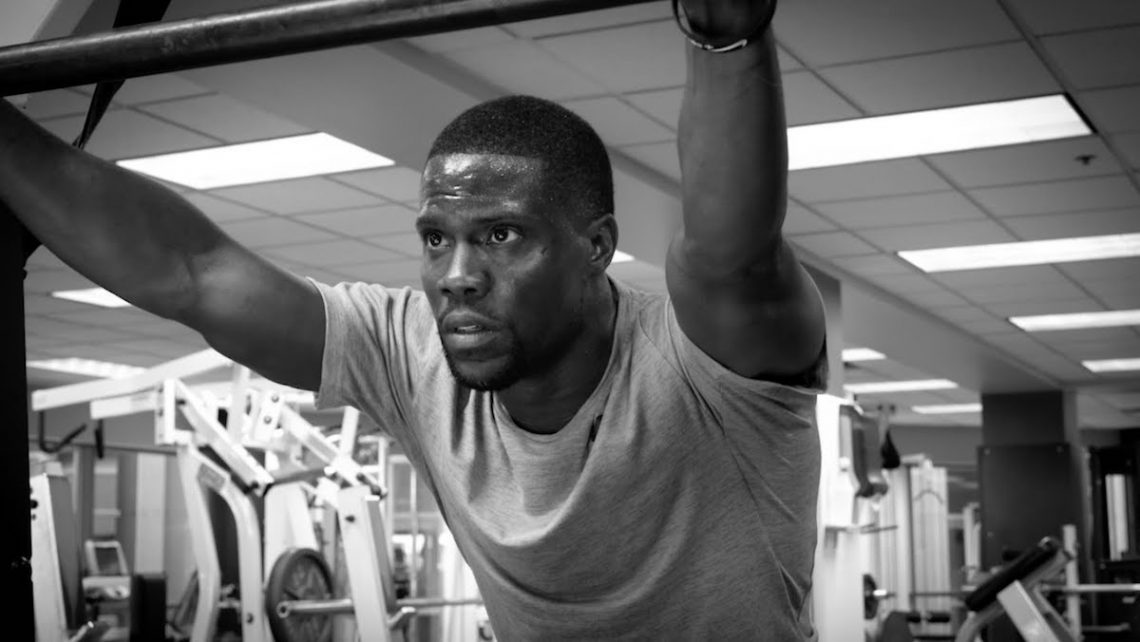 Kevin Hart Workout Nike Training Fitness Fitnessstudio Gym Schweiß schwitzen Sport Fitness